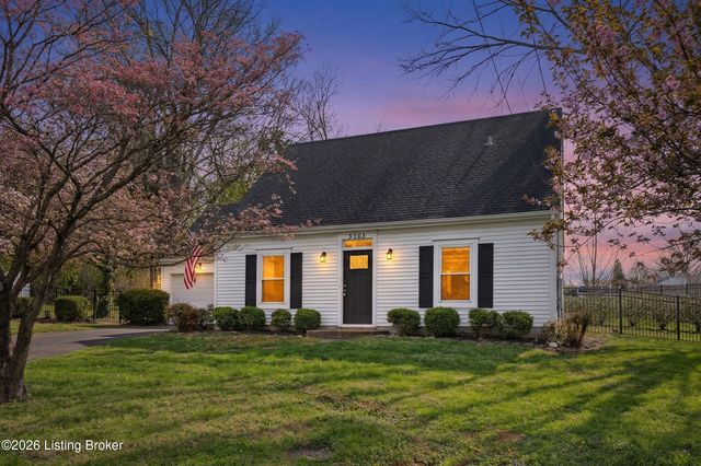 3103 Carriage Hill Dr, Louisville, KY 40241