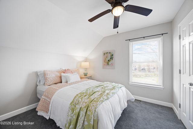 3103 Carriage Hill Dr, Louisville, KY 40241