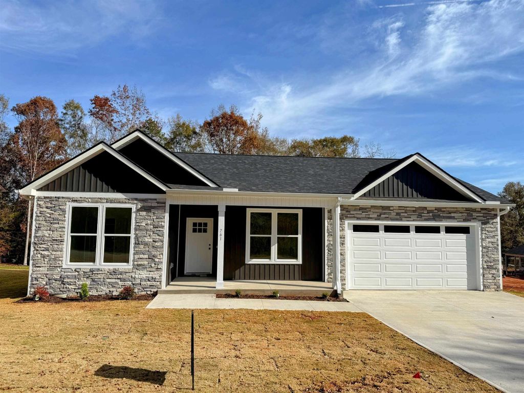 761 Garland Drive, Spartanburg, SC 29301