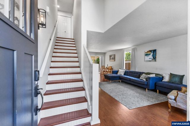 4398 Northside Dr, Keizer, OR 97303