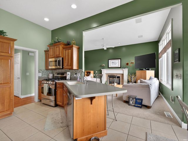 14440 Settlers Trail, Leo, IN 46765