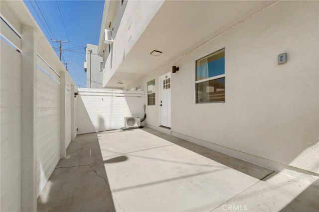 3020 E 3rd 16, Long Beach, CA 90814