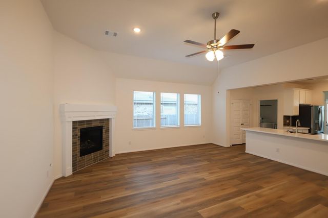 32315 Magnolia Glen Lane, Waller, TX 77484