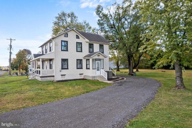 924 BETHLEHEM PIKE, Colmar, PA 18915