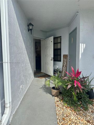 1211 S Independence Dr 1211G, Homestead, FL 33034