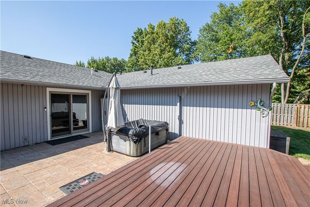 9829 Plum Brook Lane, Strongsville, OH 44149