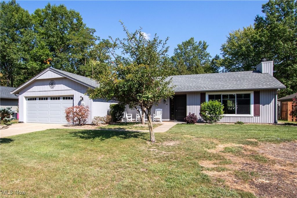 9829 Plum Brook Lane, Strongsville, OH 44149