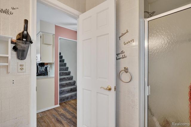 992 W Bennington Road, Owosso, MI 48867