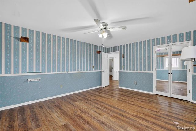 992 W Bennington Road, Owosso, MI 48867