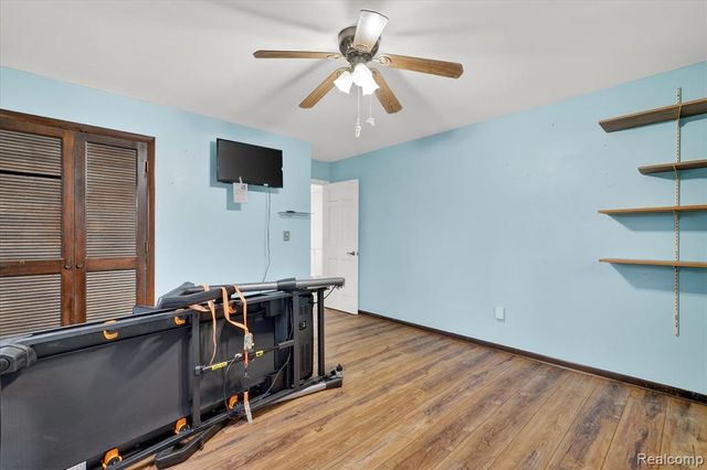 992 W Bennington Road, Owosso, MI 48867