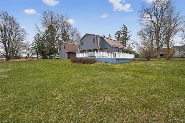992 W Bennington Road, Owosso, MI 48867