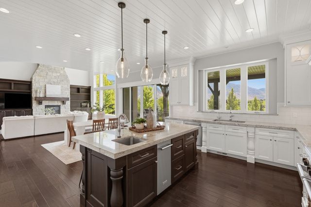 6547 W NORMANDY WAY, Highland, UT 84003