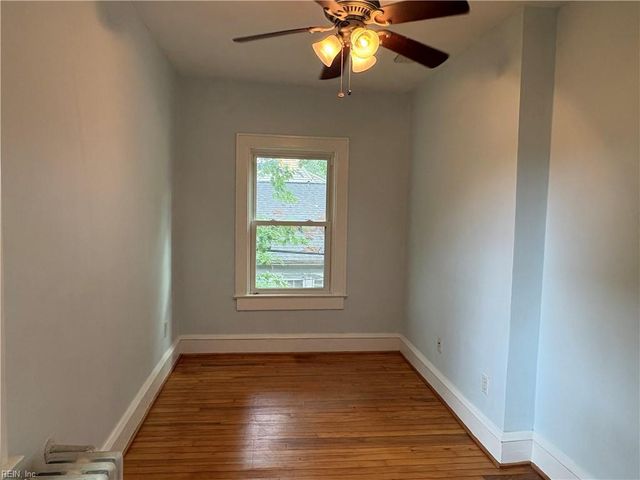180 Cherokee RD, Hampton, VA 23661