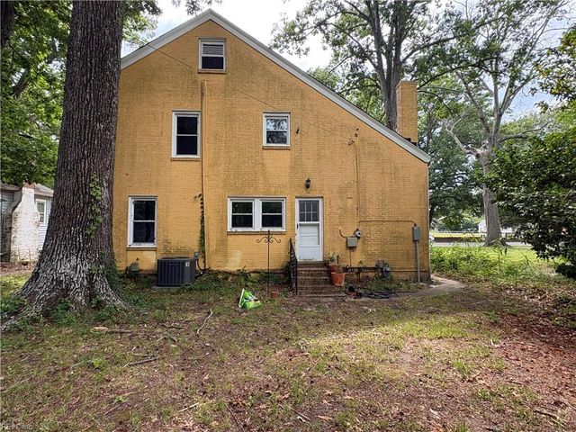 180 Cherokee RD, Hampton, VA 23661