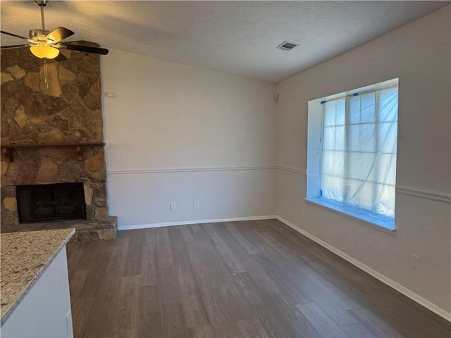 4093 Overland Trail, Snellville, GA 30039