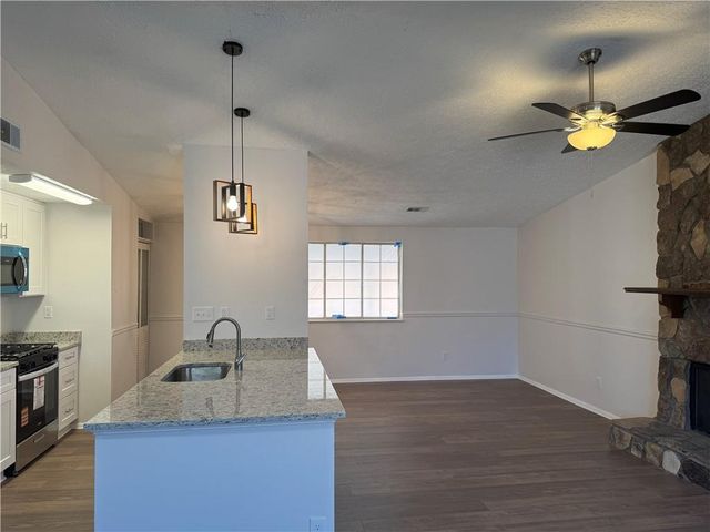 4093 Overland Trail, Snellville, GA 30039