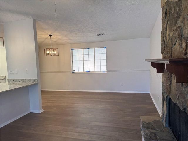 4093 Overland Trail, Snellville, GA 30039