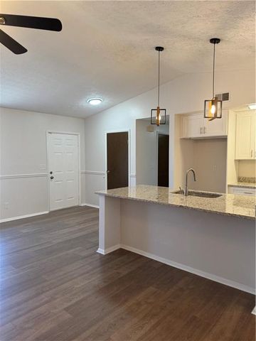 4093 Overland Trail, Snellville, GA 30039