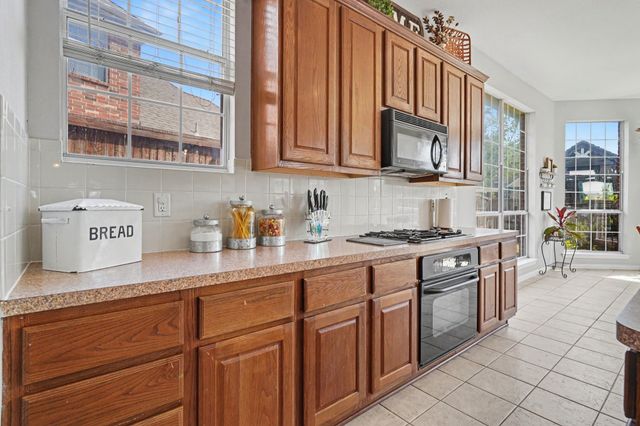 4064 Dunwoody Court, Fort Worth, TX 76244