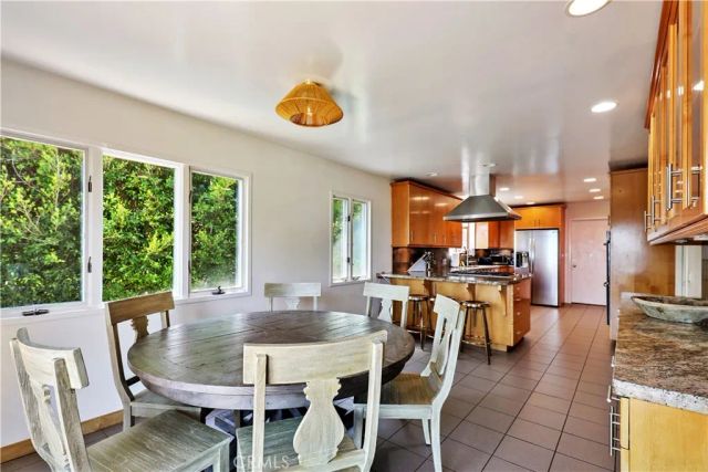 7161 Grasswood Avenue, Malibu, CA 90265