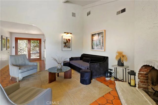 7161 Grasswood Avenue, Malibu, CA 90265
