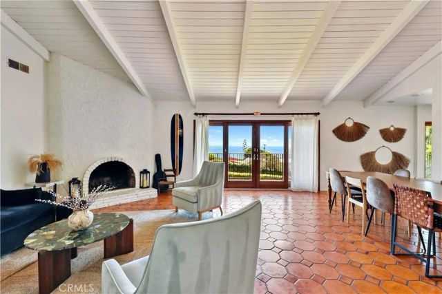7161 Grasswood Avenue, Malibu, CA 90265