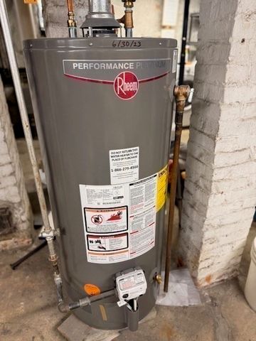 162 Princeton St, New Bedford, MA 02745