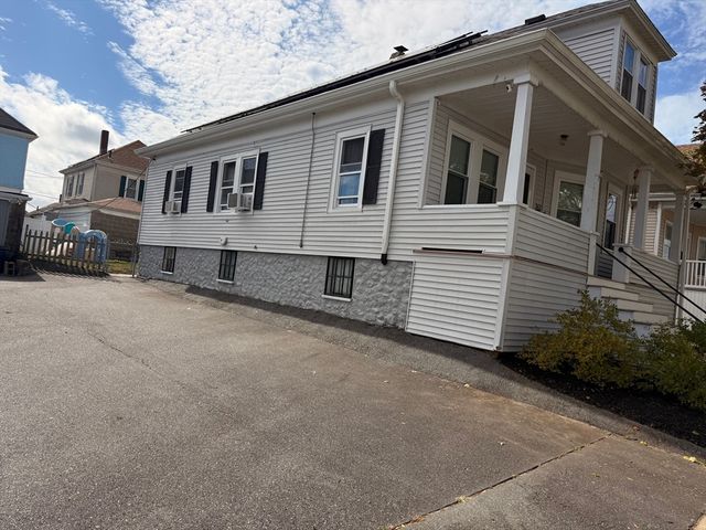 162 Princeton St, New Bedford, MA 02745