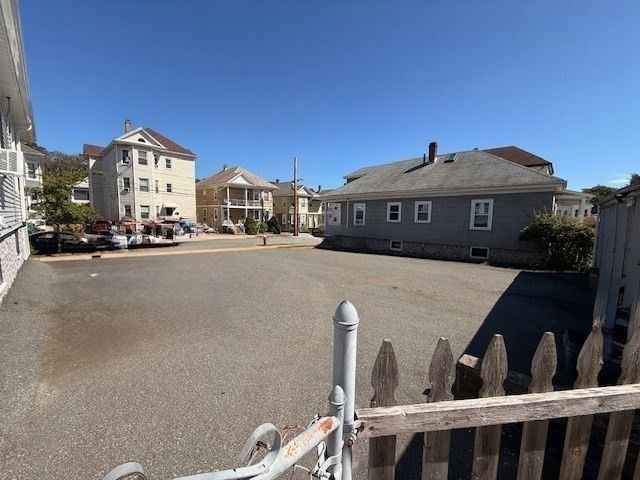 162 Princeton St, New Bedford, MA 02745