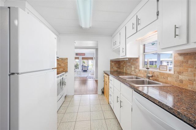 2100 KINGS HIGHWAY 398, Port Charlotte, FL 33980