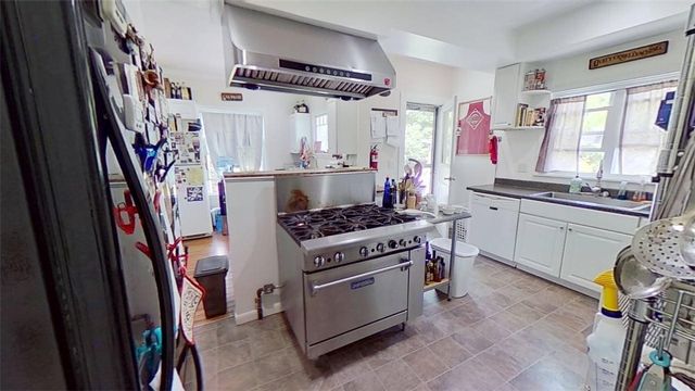 41 N Main Street, Geneva City, NY 14456