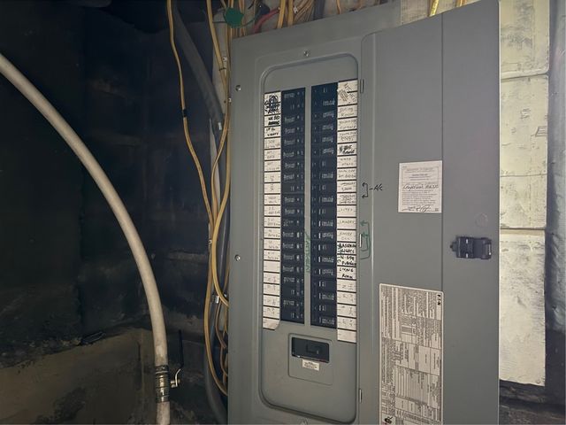 41 N Main Street, Geneva City, NY 14456