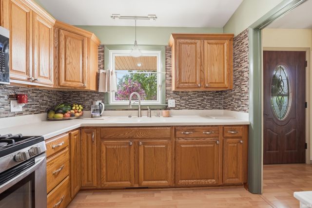 314 Southfair Court, Fort Wayne, IN 46807