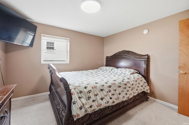 314 Southfair Court, Fort Wayne, IN 46807