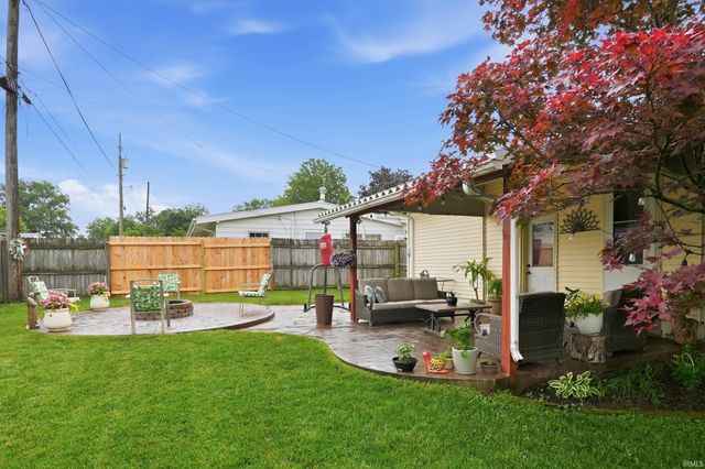 314 Southfair Court, Fort Wayne, IN 46807