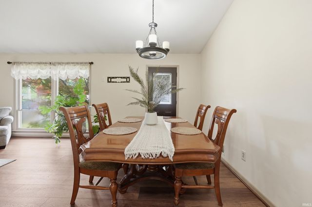 314 Southfair Court, Fort Wayne, IN 46807