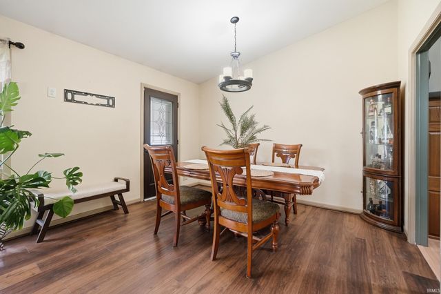 314 Southfair Court, Fort Wayne, IN 46807