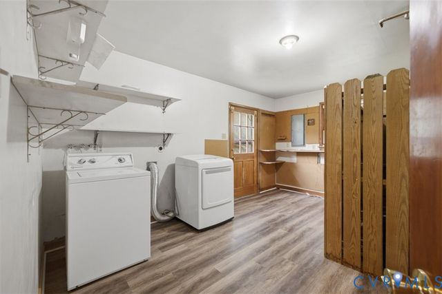 8196 Oak St, Mechanicsville, VA 23111