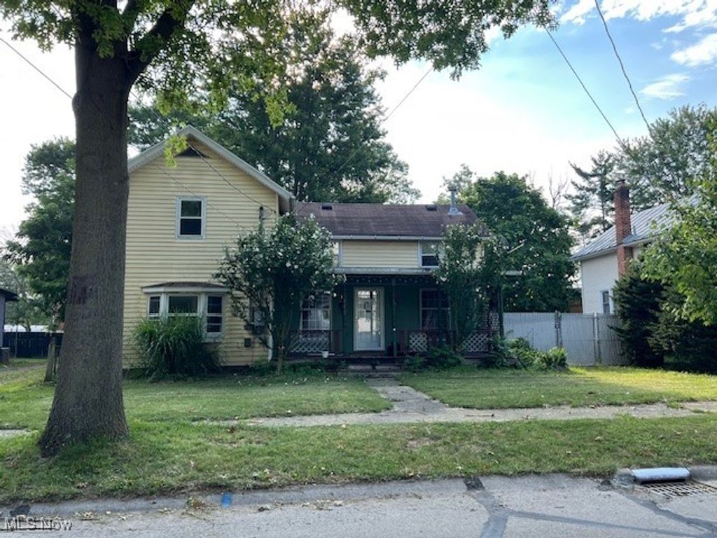 111 S Mill Street, Wellington, OH 44090