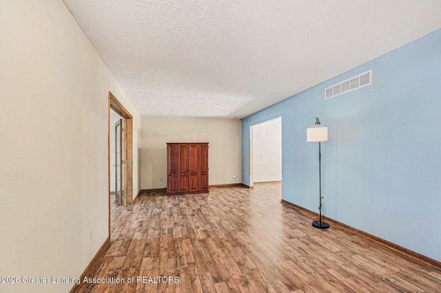974 W Dansville Road, Mason, MI 48854