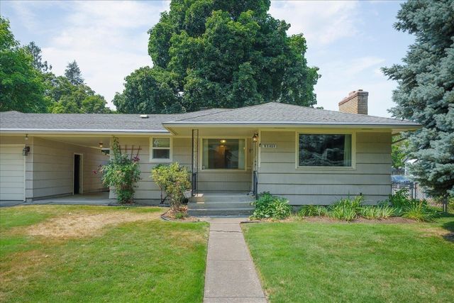 5823 N Post St, Spokane, WA 99205