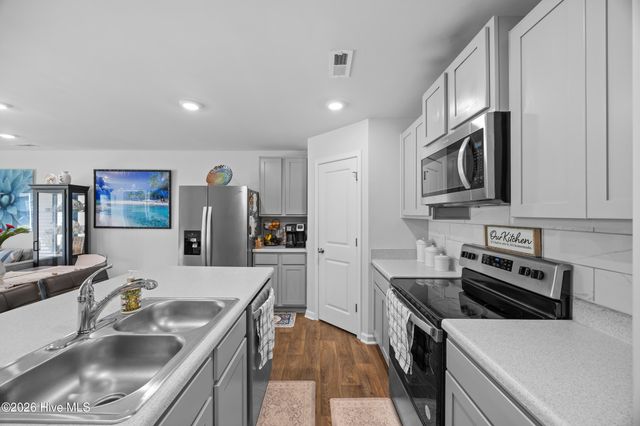 1571 Bellamy Place Drive NE 46, Leland, NC 28451