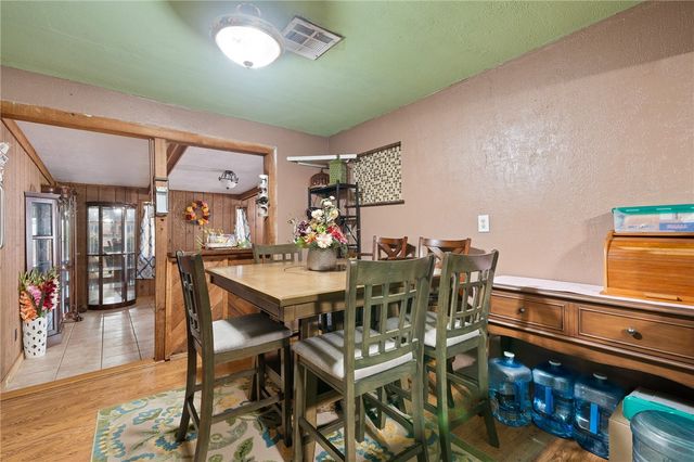 3878 N RIVERVIEW Dr, Robstown, TX 78380