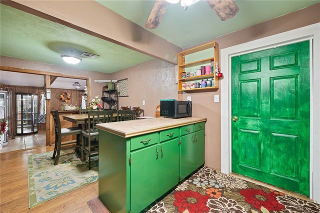 3878 N RIVERVIEW Dr, Robstown, TX 78380