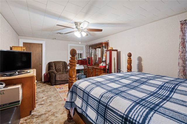 3878 N RIVERVIEW Dr, Robstown, TX 78380