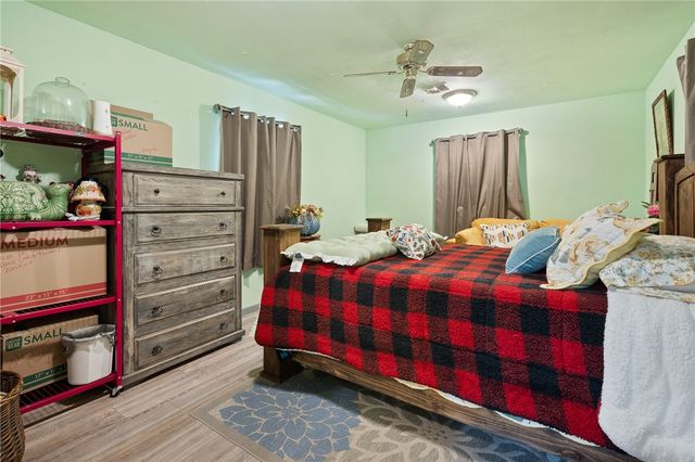 3878 N RIVERVIEW Dr, Robstown, TX 78380