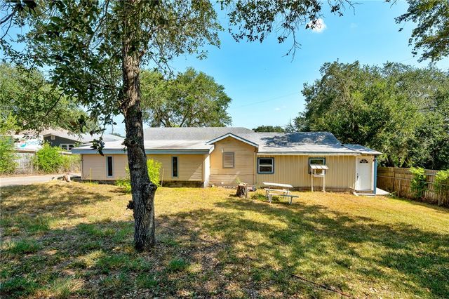 3878 N RIVERVIEW Dr, Robstown, TX 78380