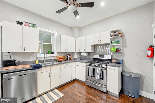 16 LINCOLN AVE, Collingswood, NJ 08108