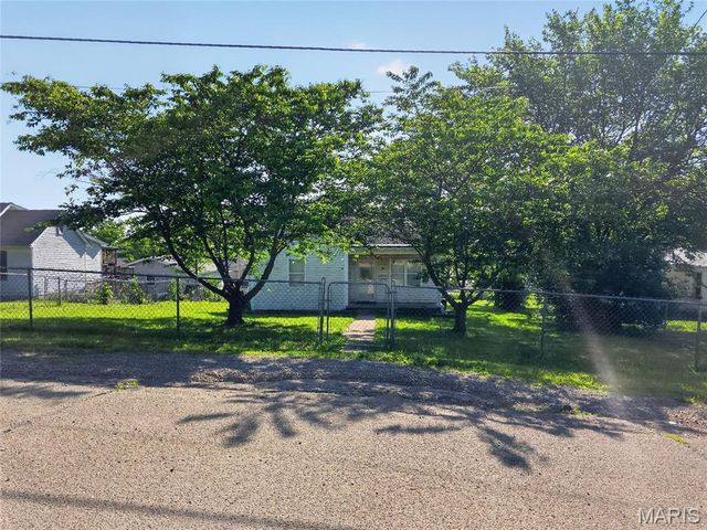 802 Monroe Street, Park Hills, MO 63601