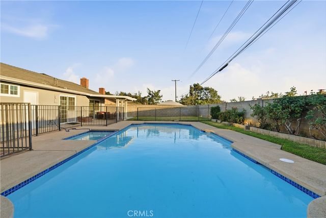 823 N Delancey Ave, San Dimas, CA 91773